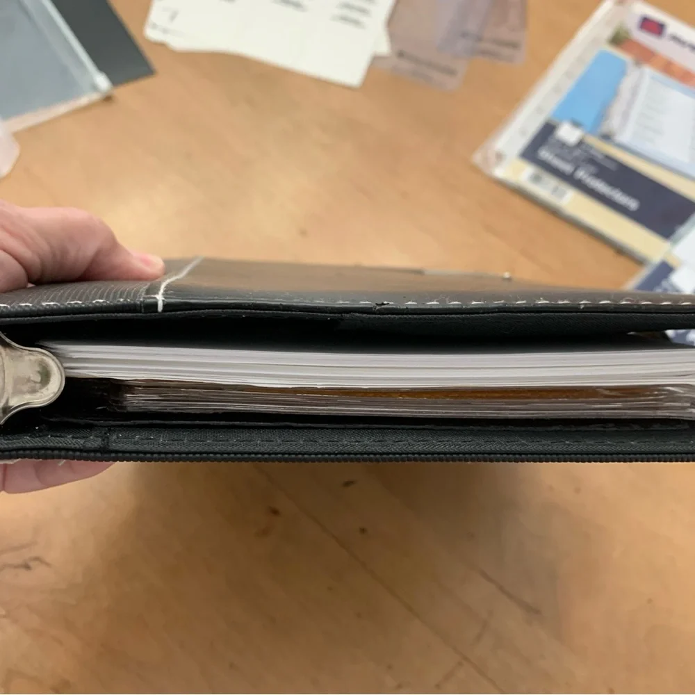Day At A Glance Planning Book - 8 1/2 X 5 1/2”